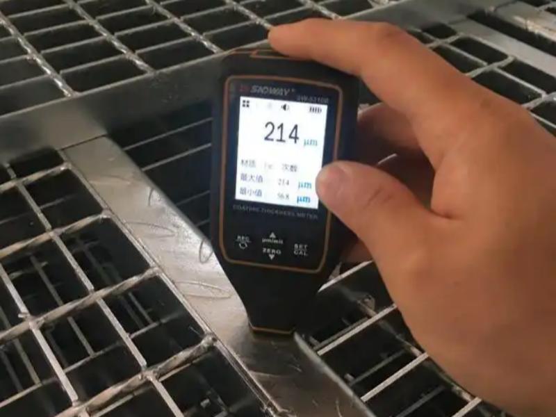 Galvanized steel grating corrosion test