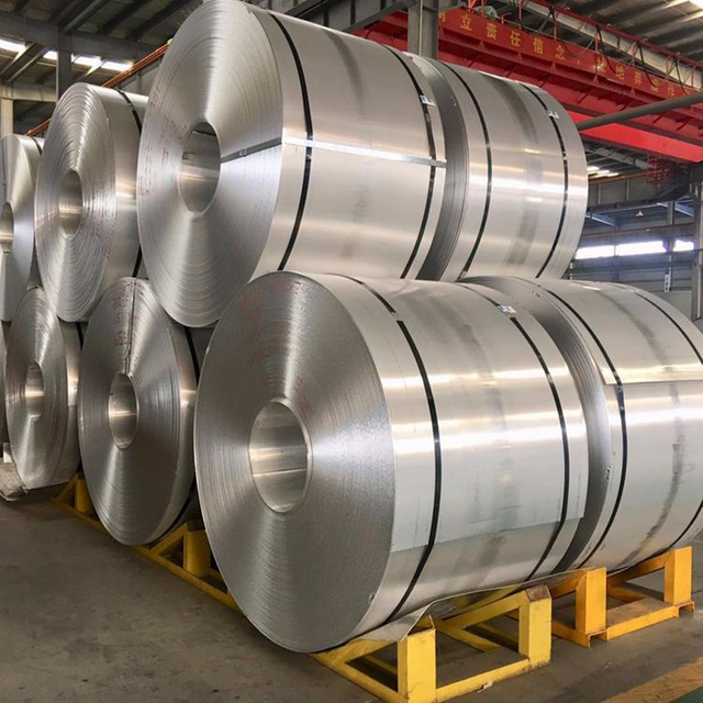 Aluminum Foil Rolls 